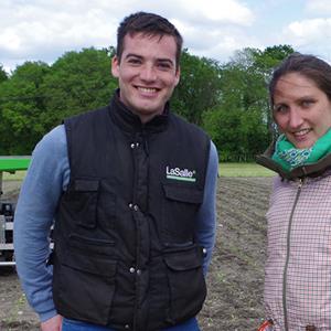Ophélie Bolingue, responsable agronomique et Clément Bunias, ingénieur apprenti.
